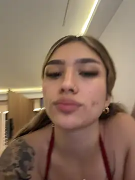 Ariannaa_1 - Sloppy Blowjob & Saliva 🥵💦