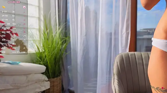 Sassy_Teen - Cumshow
