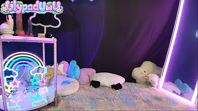LilypadUwU - Lush in ⏾