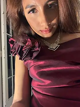 Naomiii__ - plug anal+spankings🔥👿
