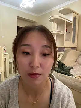 Lianer_520 - 平台首秀，希望哥哥们多多支持莲儿！