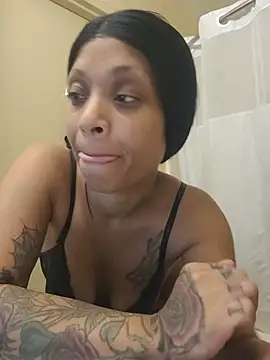 Mariah2299 - Finger in