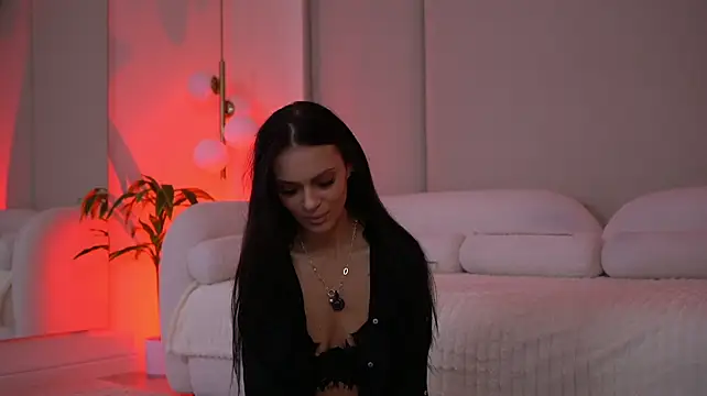 IliriaKara - Heat up the domi between my legs