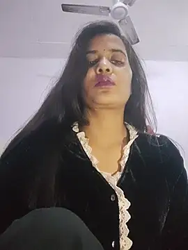 Cute_radhikaa - 200000