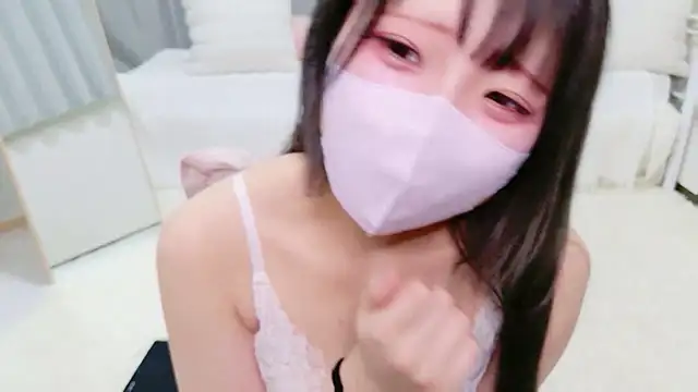 Yuachan0 - ブラぽいしてテネラで乳首責め💓