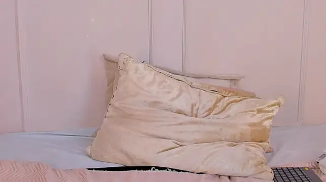 Mariapettit - ⭐lush in my ass⭐