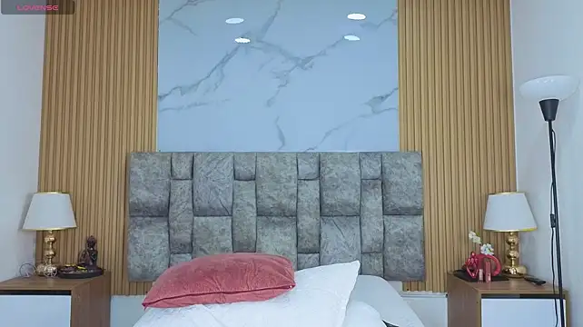 Khalifa_fletcher - dildo in ass
