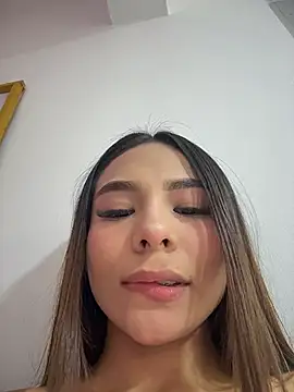 Amira_cute2 - Show boobs +ahegao