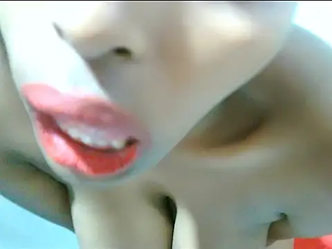 HotSexyStripper - flash pussy