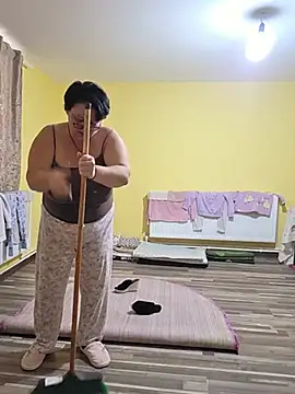 Diana_Diafan - Oil boobs