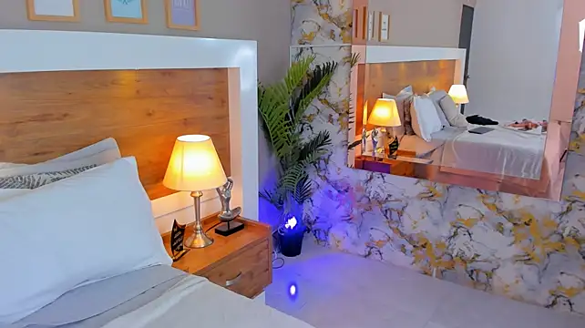 EmaBakker - suck my dildo and spit my mouth