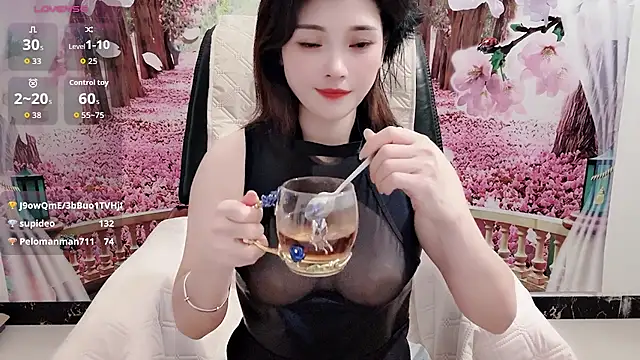 Xiaoxiao-258 - 大哥心情一不好，笑笑立马捏肩右按脚（蜡烛滴一滴屁股）
