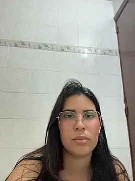 Shainadavis - spread ass in your face