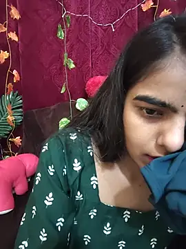 Alisha_Babyy