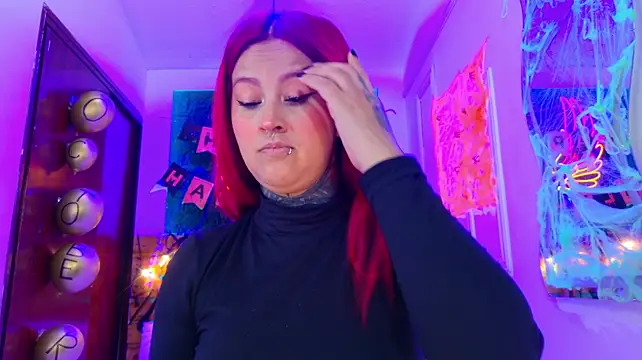 Meghan_nill - finger in the ass + foam
