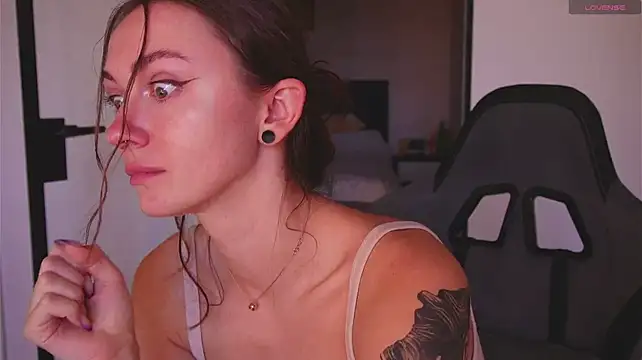 Limy_Sweet - oil tits
