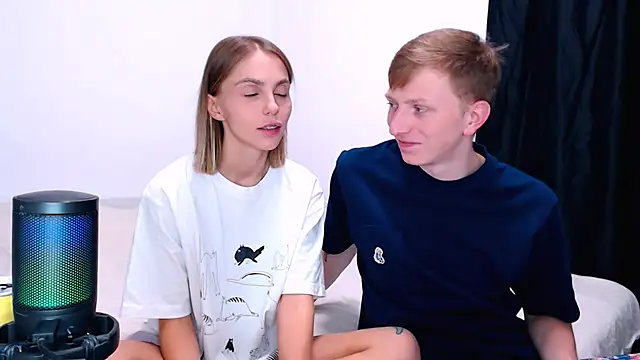 Juliaanddima - get naked