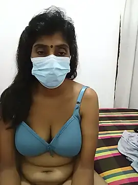 Amisha-35