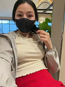 Linh_2004 - Make me cum squirt on public