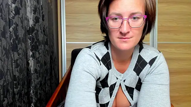 CurvyJules69 - Bring me to Squirt 💦