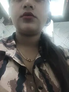 Kuku_ka_jadu - Oiling boobies 👅