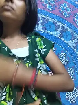 Gud_girl_Nilu - Pussy oiling