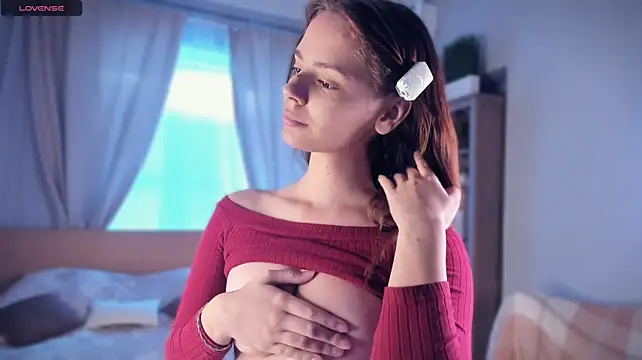 JennetteLubben - shake my boobs close up