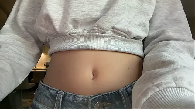 ShelbaMitsuda - Tease with my top… and fix it slowly