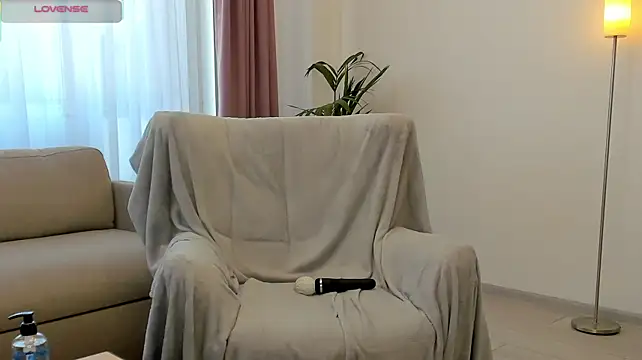 AmberVendetta - Slow, hot striptease