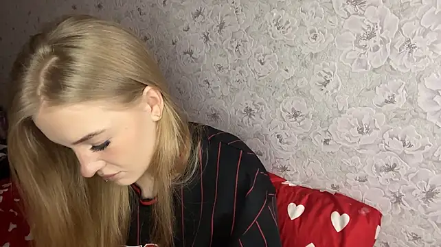 OnlyYourLina - tease with shorts