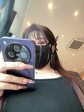 Xiao-mo520 - 美导老师下班兼职，咖啡厅偷玩小粉，刺激，敏感体质易失控，哥哥轻点，完成目标脱一件