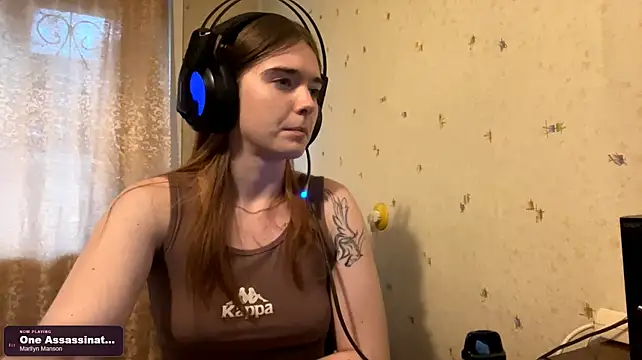 RealMaria - Play with panties straps