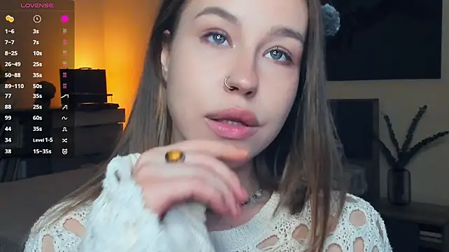 MaliaBourraine - check the depth of my throat !