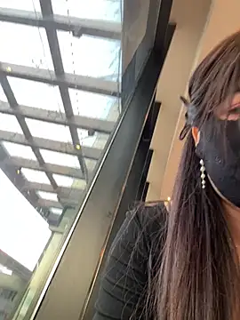 Xiao-mo520 - 美导老师下班兼职，咖啡厅偷玩小粉，刺激，敏感体质易失控，哥哥轻点，完成目标脱一件