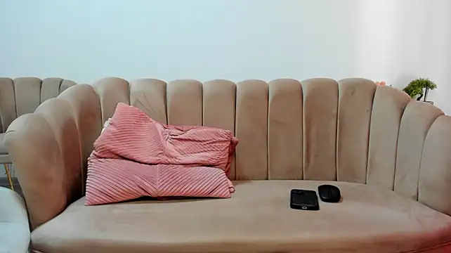 MeganJade - SQUIRT SHOW