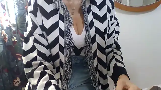 Rosabella38 - Im hot