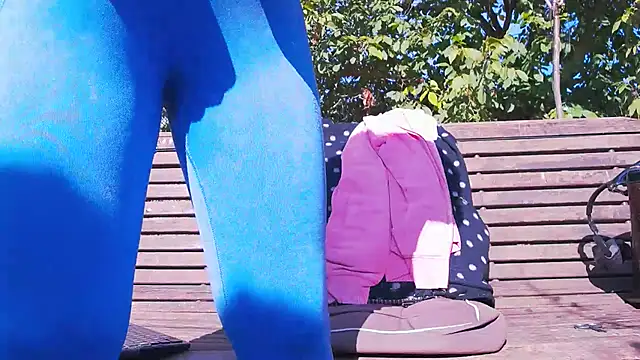 PublicBigLabiaMelly - Nymphomaniac- FUCK me HARD on bench xo