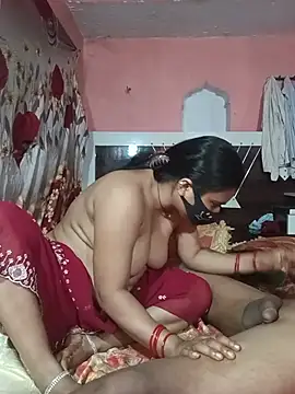 Hot_Indiancpl