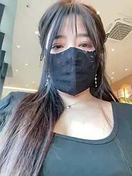 Xiao-mo520 - 美导老师下班兼职，咖啡厅偷玩小粉，刺激，敏感体质易失控，哥哥轻点，完成目标脱一件