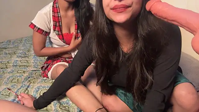 Sheela_oshovadi - Happy Dushera strip chat family 😍