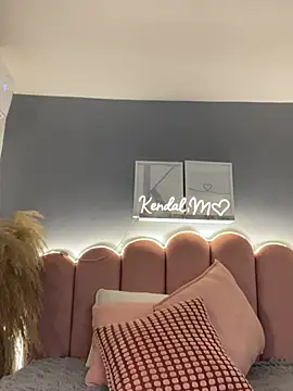 KendalMilleer - suck both your nipples at the same time