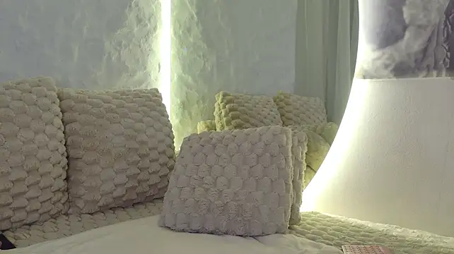 Moniqque - Naughty video for the last tipper