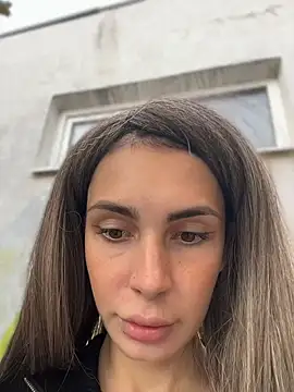 SandraCarter - Show ass in public