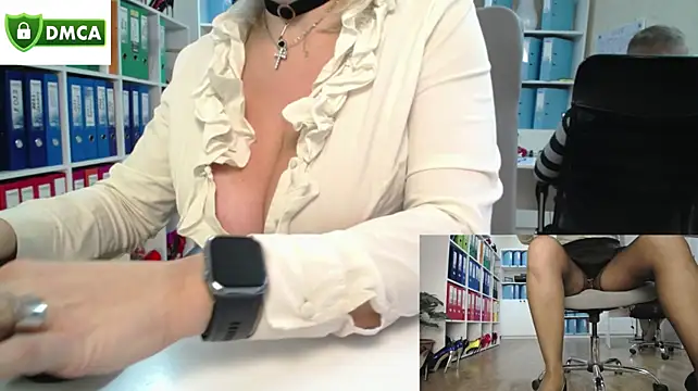 Secret-office - Bring me to orgasm;)