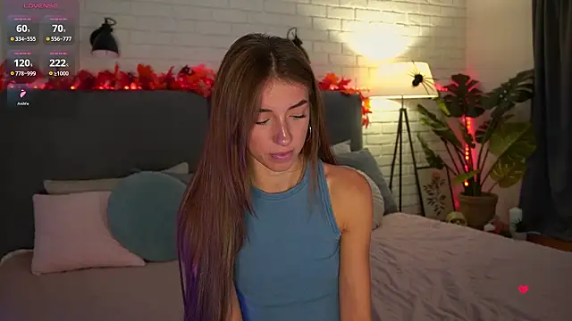 SweetVikki - strip