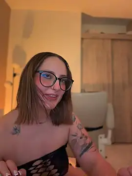 Megan_lu2 - fuck pusy
