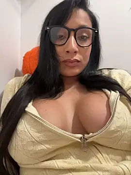 FerrariFrench - Fuck me with my dildo until I cream