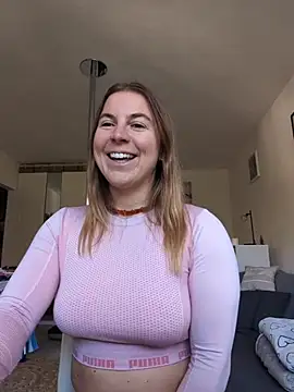Story_of_sarah - Doggy for whole song