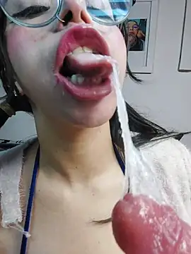 Valentina_swallow - SUCK NIPPLES UP CLOSE + BITE🔥