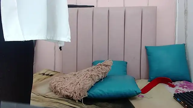 Camila_williamss - My hot squirt in u face